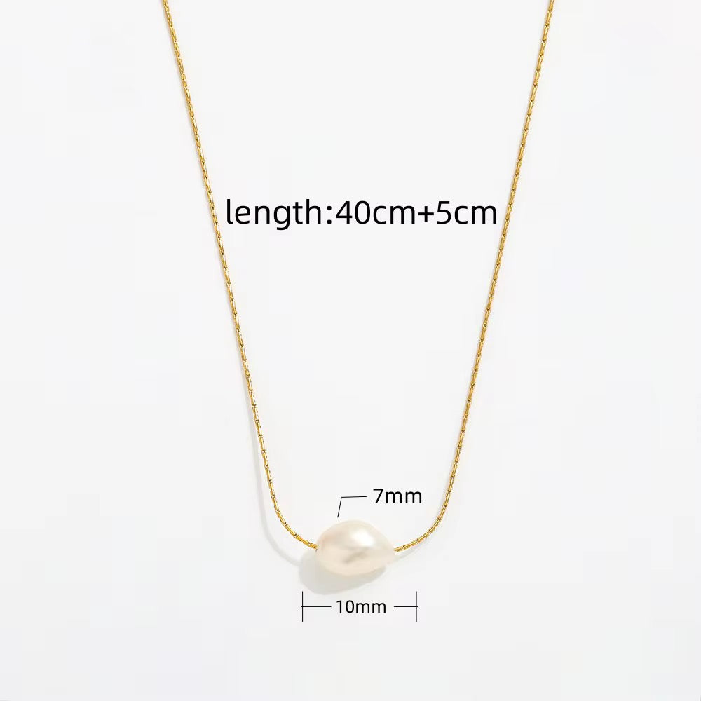 Raindrop pearl necklace