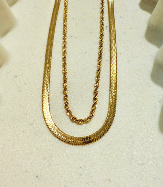 Twinaura Neck Chain