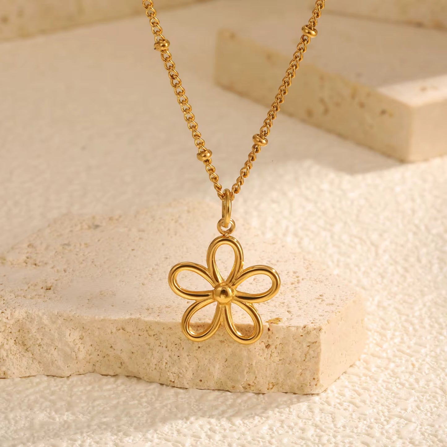 Fleur Necklace